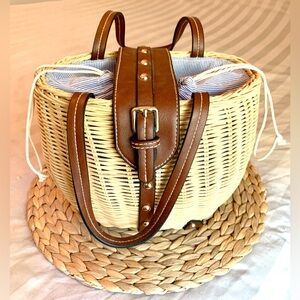 New! C&C California Wicker Basket Bucket Bag